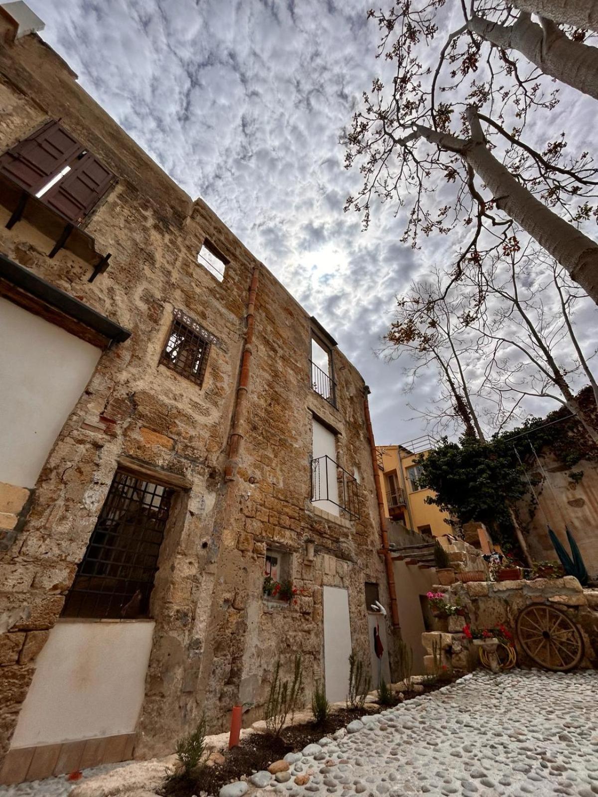 Khalisah Panzió Palermo Kültér fotó